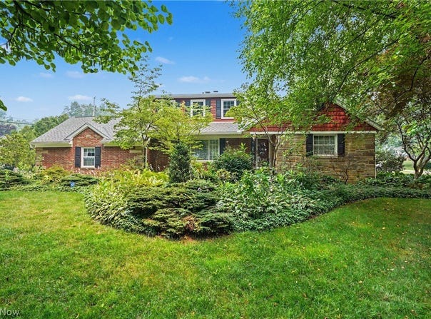 370 Kimberly Road, Akron, OH 44313