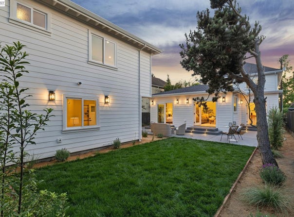 3029 WHEELER STREET, Berkeley, CA 94705