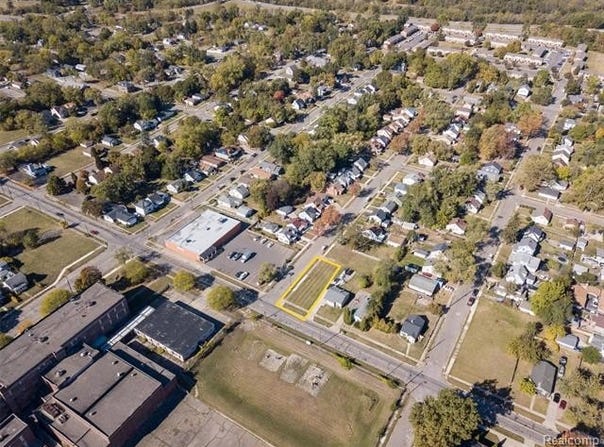 N Ardmore, Pontiac, MI 48342