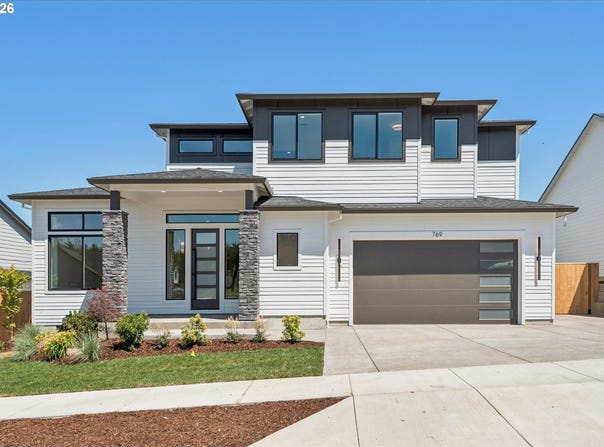 769 RILEY Dr, Silverton, OR 97381
