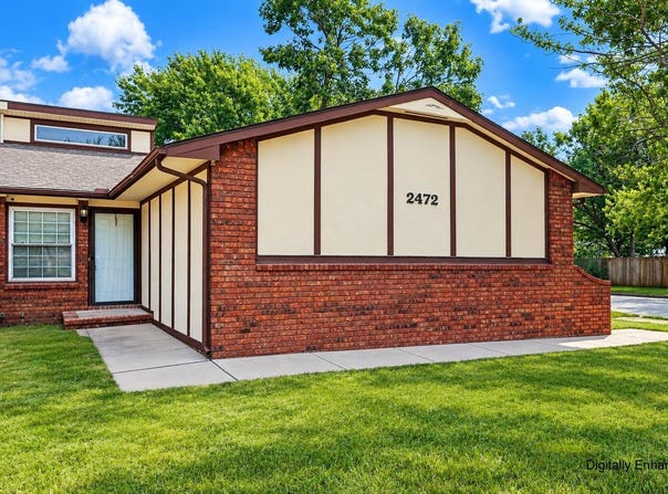 2472 S Capri Lane, Wichita, KS 67210