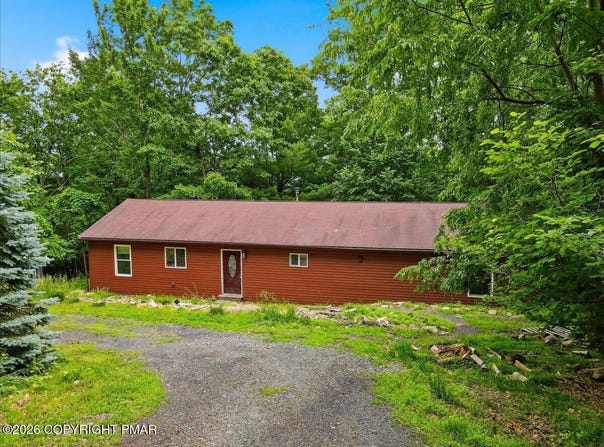 186 Sky Hawk Trail, Scotrun, PA 18355