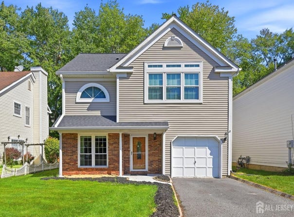 11 Carlisle Court, Old Bridge, NJ 08857