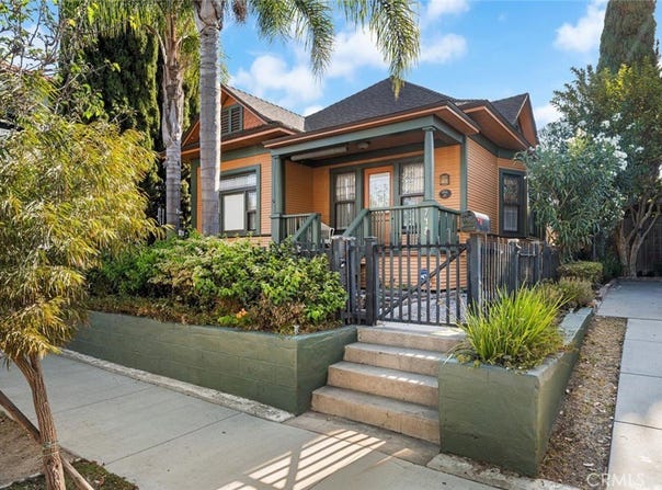 748 Daisy Avenue, Long Beach, CA 90813