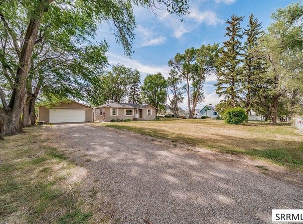 675 N 2880 E, Roberts, ID 83444