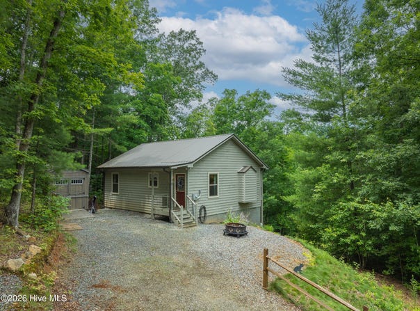 70 Refuge Ridge Road, Murphy, NC 28906