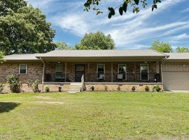 10 Leaning Pines Rd., Cabot, AR 72023