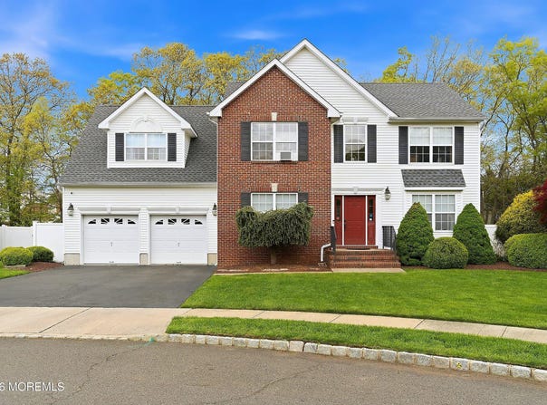 21 Rutgers Drive, Howell, NJ 07731
