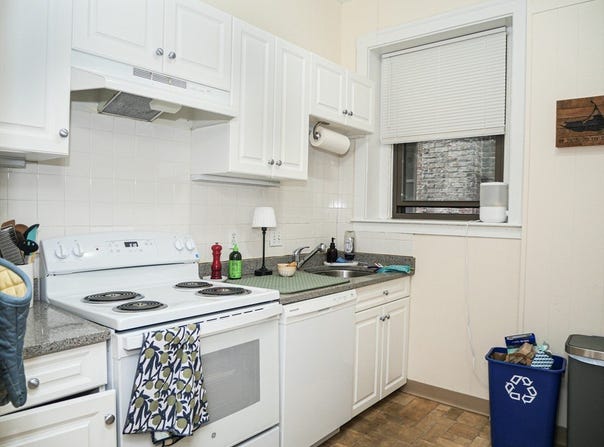 1386 Beacon, Brookline, MA 02446