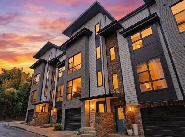 962 Moda Drive, Atlanta, GA 30316