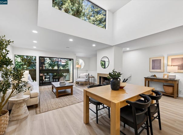 190 Cleaveland Rd, Pleasant Hill, CA 94523