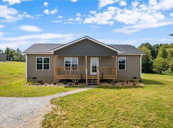 130 Millards Way, Sparta, NC 28675