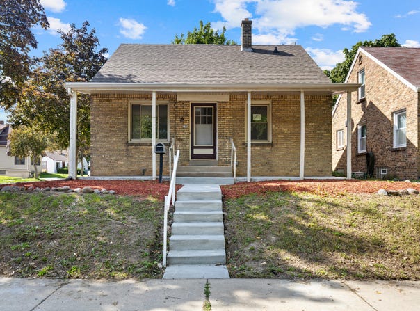 337 S 65th St, Milwaukee, WI 53214