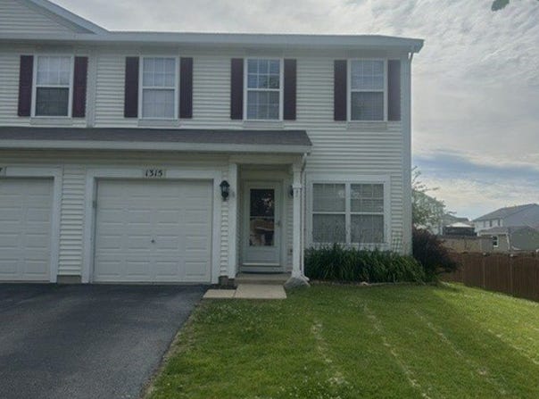 1315 Burns Lane, Minooka, IL 60447
