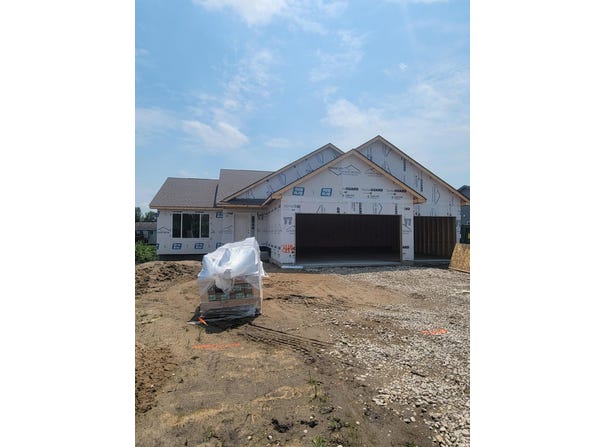 2119 River Bend Trail, Mayer, MN 55360