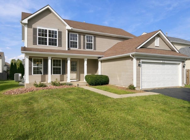 515 Meadow Lane, Harvard, IL 60033