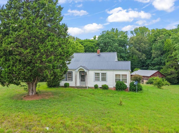 2317 Us-58, Buffalo Junction, VA 24529