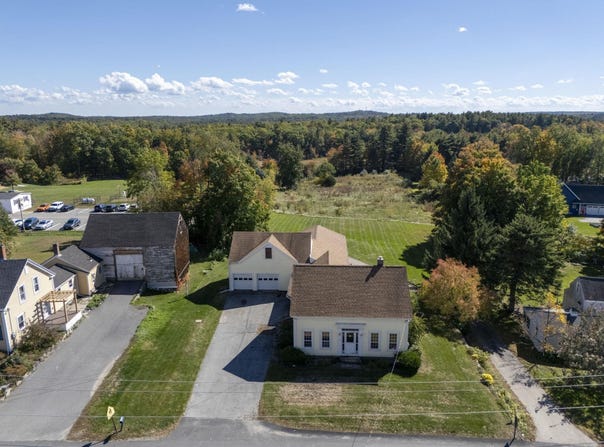 9 Emerson Avenue, Hampstead, NH 03841
