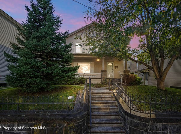 424 Hickory Street, Scranton, PA 18505