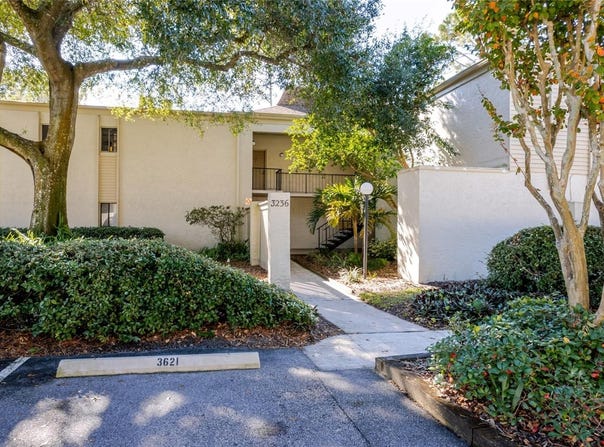 3236 S SEMORAN Boulevard, ORLANDO, FL 32822