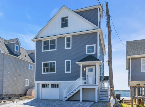 153 Shore Drive, Brick, NJ 08723