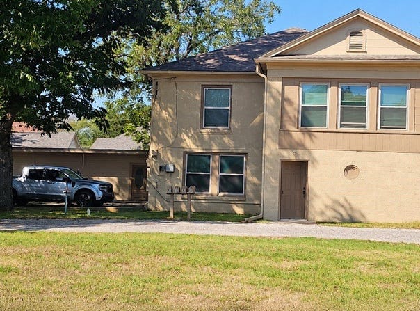 2615 N Elm Street, Denton, TX 76201