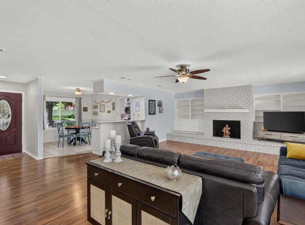 206 Corder Ln, Burnet, TX 78611