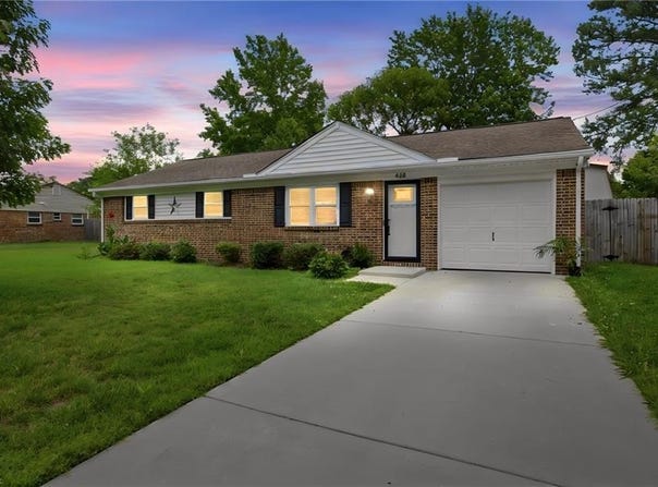 468 Blanche Drive W, Chesapeake, VA 23323