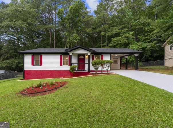 7118 Pineneedle Drive SW, Covington, GA 30014