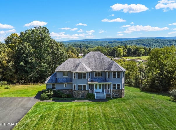 1657 Rachel Road, Stroudsburg, PA 18360