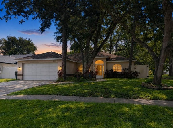 12021 68TH Street, LARGO, FL 33773