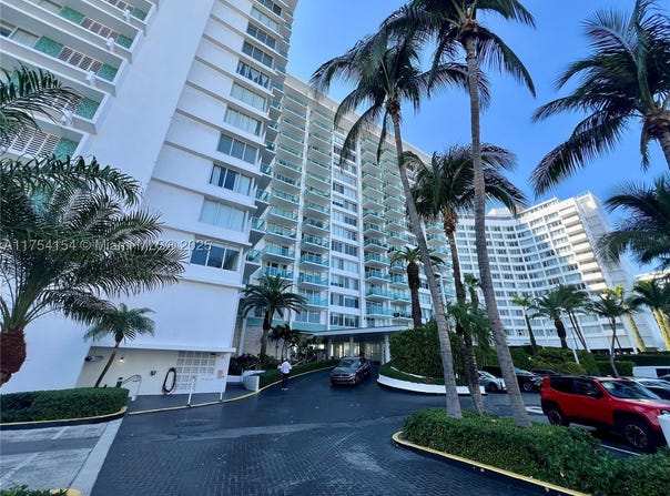 1000 West Ave, Miami Beach, FL 33139