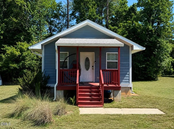 112 Crestview Road, Siler City, NC 27344