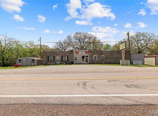 30570 Highway Ab, Richland, MO 65556