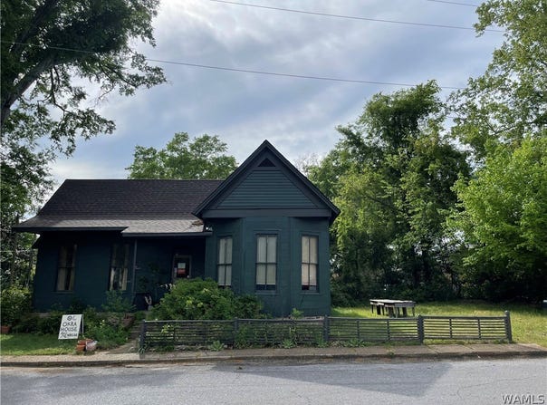 902 Wheelan St, Greensboro, AL 36744