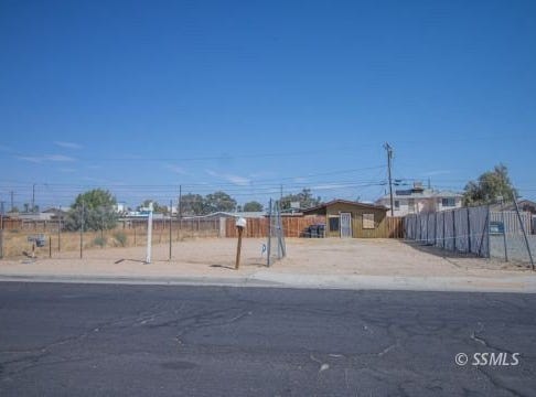118 W Wilson Ave, Ridgecrest, CA 93555