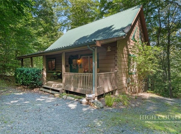 564 Timber Lakes Drive, Todd, NC 28684