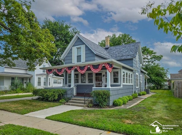 144 Godfroy Avenue, Monroe, MI 48162