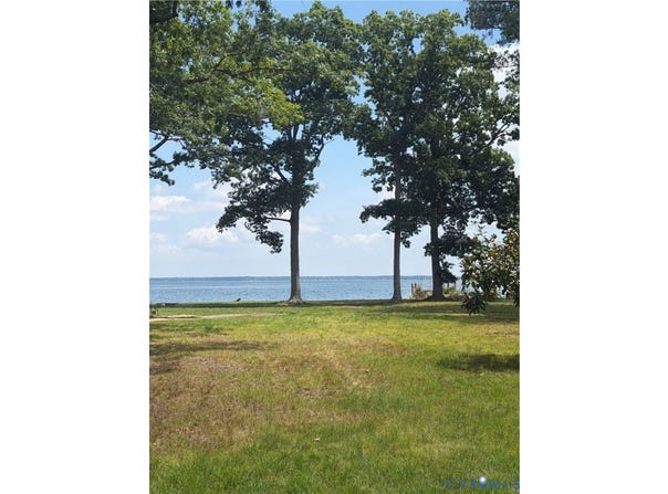 Warner Lane lot: 2A, Hague, VA 22469