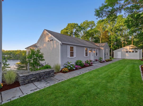 162 Main Street, Osterville, MA 02655