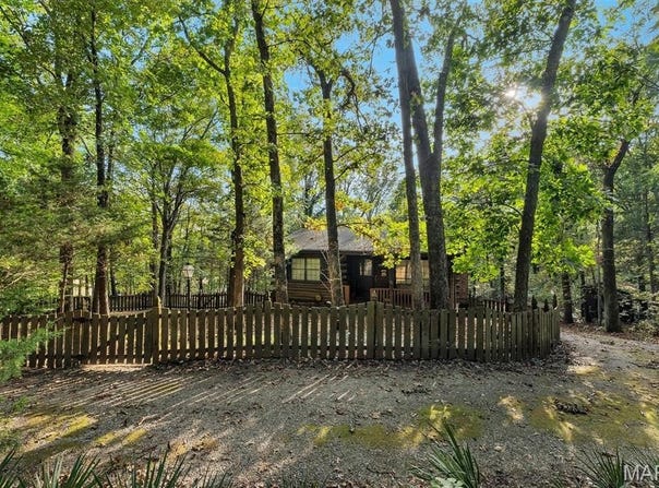 8967 Moss Hollow Road, Pevely, MO 63070
