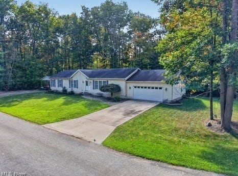 2153 S Deer Run, Roaming Shores, OH 44084