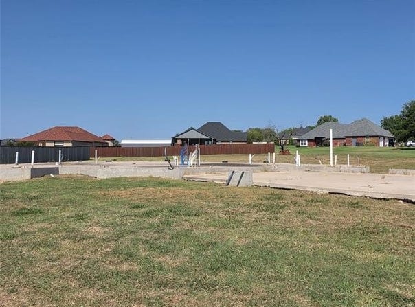 4105 Meadowlark Road, Ardmore, OK 73401