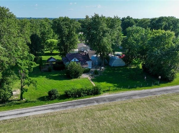 108 E 14th Street, Staunton, IL 62088