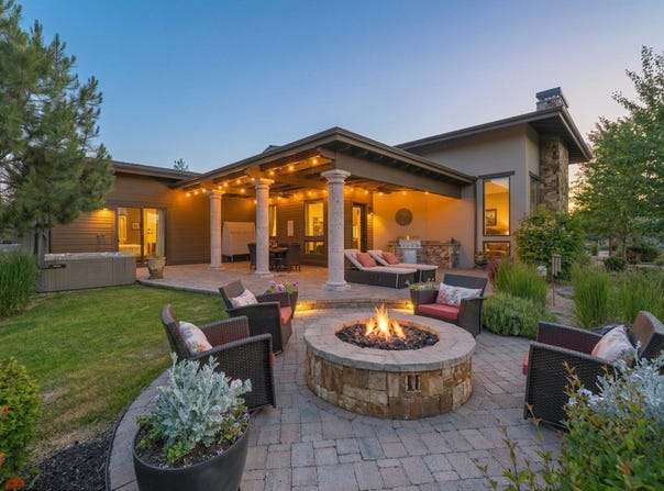 19372 Seaton Loop, Bend, OR 97702