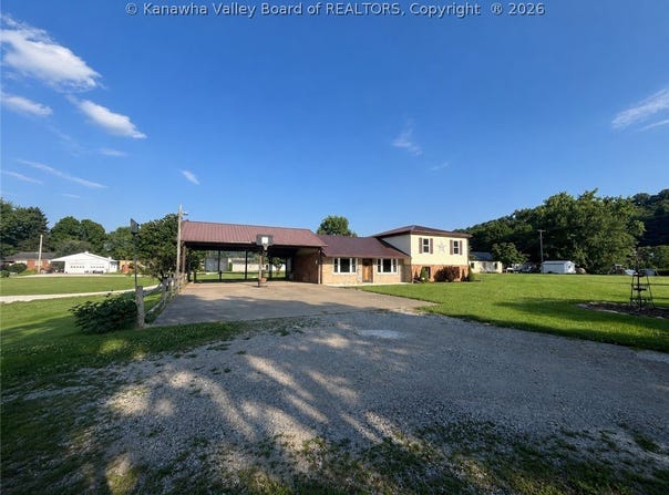 101 4th Street, New Haven, WV 25265