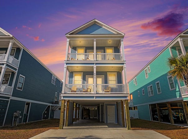 695 Elizabeth Dr., Murrells Inlet, SC 29576