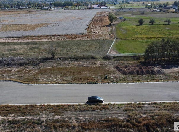 3702 Coopers Hawk Way, Ammon, ID 83406