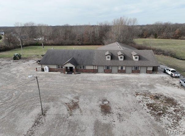 15281 State Highway 109, Dow, IL 62022