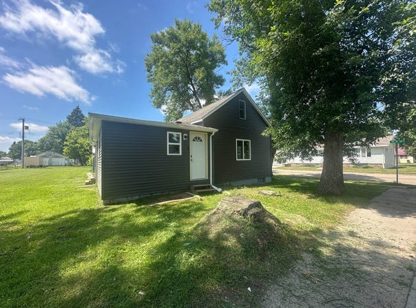 101 3rd Ave SE, Kulm, ND 58456